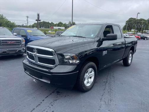 2024 RAM 1500 Classic SLT