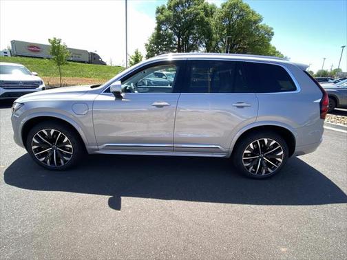 2025 Volvo XC90 Plug-In Hybrid T8 Ultra 7-Seater