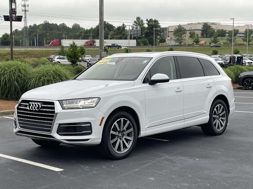 Glacier White Metallic 2019 Audi Q7 45 Premium Plus