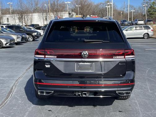 2024 Volkswagen Atlas 2.0T SEL Premium R-Line 4MOTION