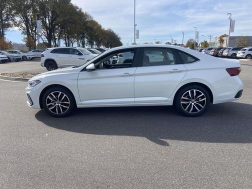 2026 Volkswagen Jetta 1.4T SE