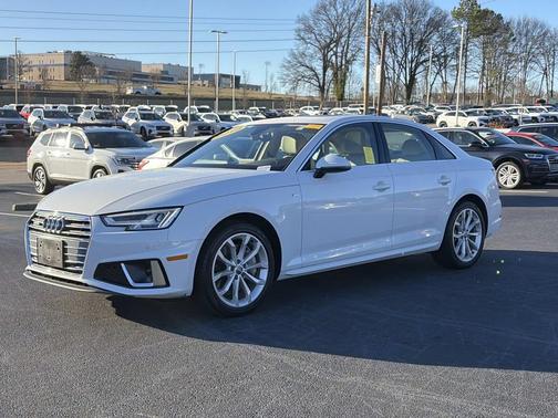 2019 Audi A4 45 Premium