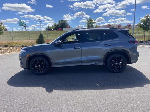 2025 Volkswagen Tiguan 2.0T SE R-Line Black