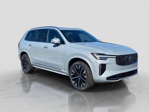 2026 Volvo XC90 B6 Plus 7-Seater