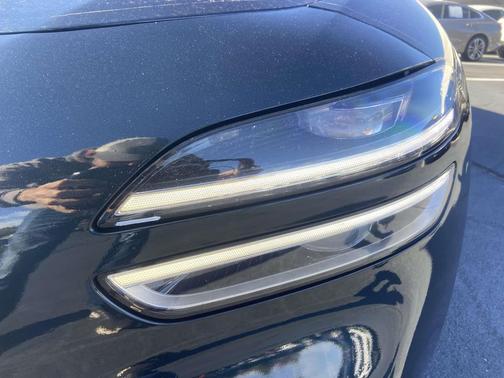 2024 Genesis G70 2.5T AWD