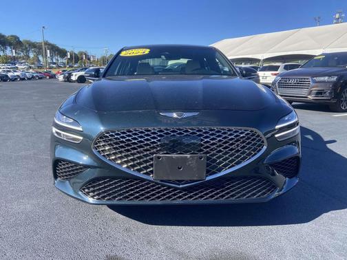 2024 Genesis G70 2.5T AWD