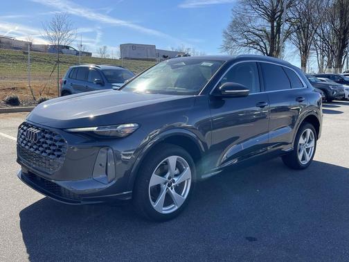 2025 Audi Q5 Premium Plus TFSI quattro S tronic