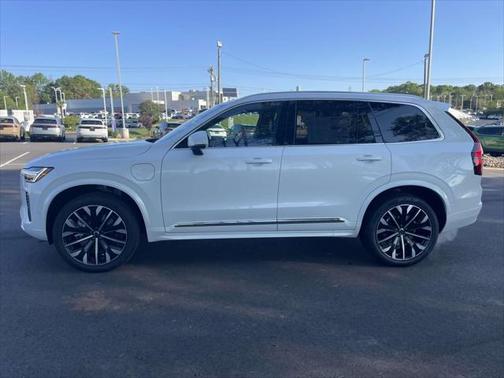 2025 Volvo XC90 Plug-In Hybrid T8 Ultra 7-Seater