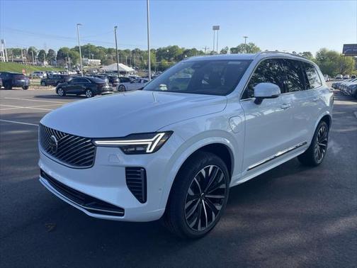 2025 Volvo XC90 Plug-In Hybrid T8 Ultra 7-Seater