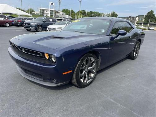2015 Dodge Challenger SXT Plus