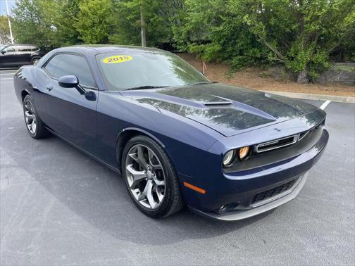 2015 Dodge Challenger SXT Plus