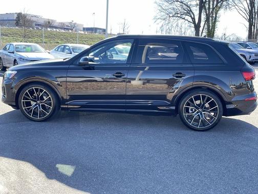 2025 Audi Q7 55 Premium Plus