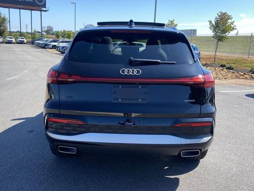 2025 Audi Q5 Prestige TFSI quattro S tronic