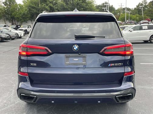 Tanzanite Blue II Metallic 2021 BMW X5 M50i