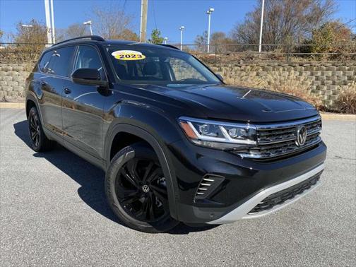 2023 Volkswagen Atlas 3.6L SE w/Technology