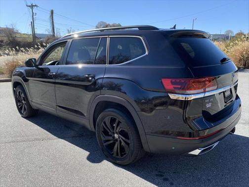 2023 Volkswagen Atlas 3.6L SE w/Technology