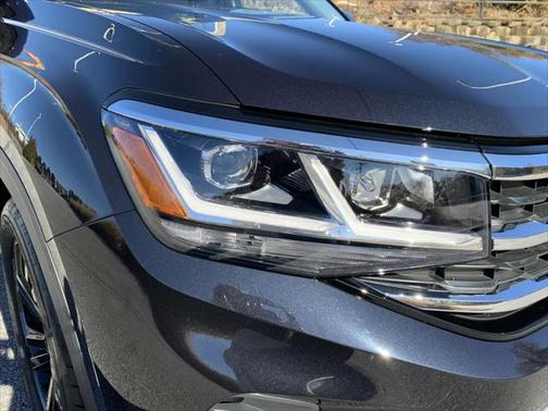 2023 Volkswagen Atlas 3.6L SE w/Technology