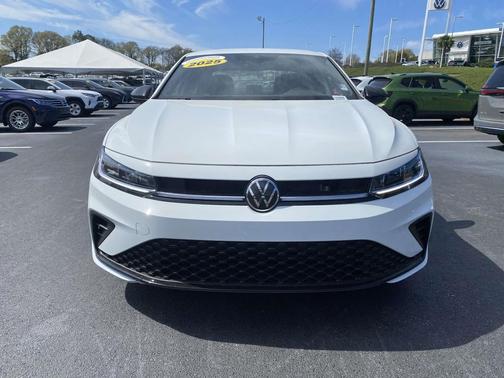 Pure White 2025 Volkswagen Jetta 1.5T Sport