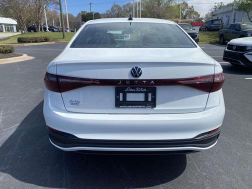 Pure White 2025 Volkswagen Jetta 1.5T Sport