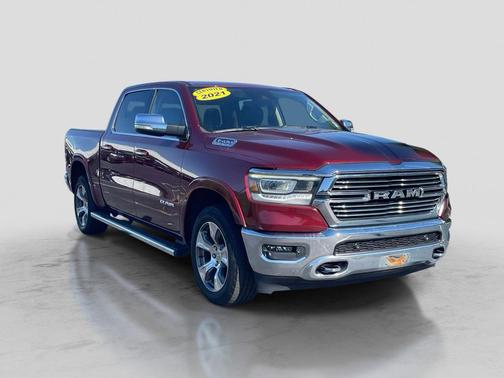 Delmonico Red Pearlcoat 2021 RAM 1500 Laramie