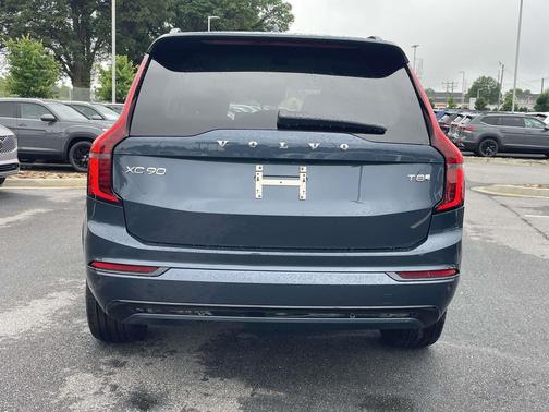 Denim Blue Metallic 2026 Volvo XC90 Plug-In Hybrid Ultra Dark Theme, T8 AWD, Electric/Gasoline, 7 Seats