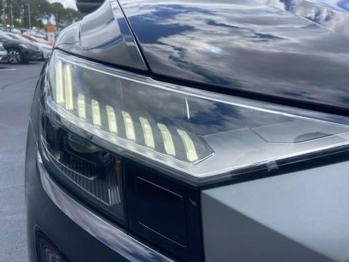 2023 Audi Q8 55 Premium Plus