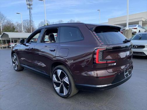 2025 Volvo EX90 Twin Motor Performance Ultra 6-Seater
