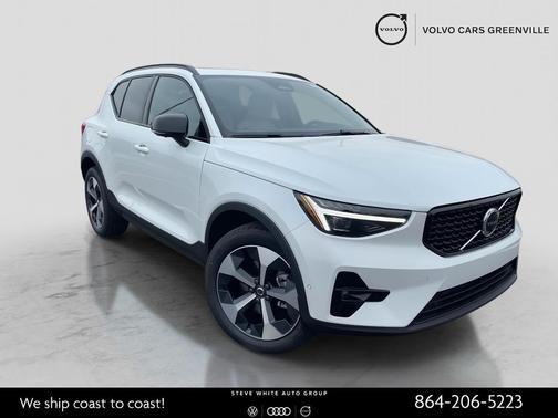 Crystal White Pearl 2025 Volvo XC40 B5 Plus Dark Theme