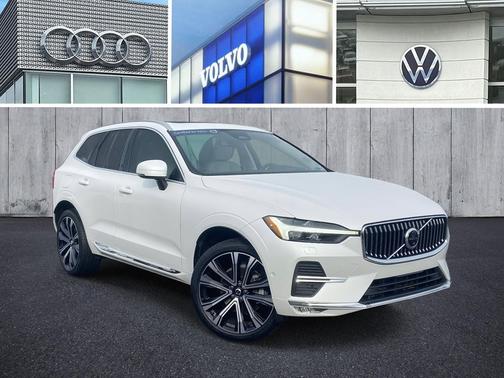 2023 Volvo XC60 B5 Ultimate Bright Theme