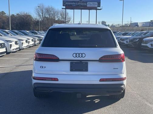 2023 Audi Q7 55 Prestige