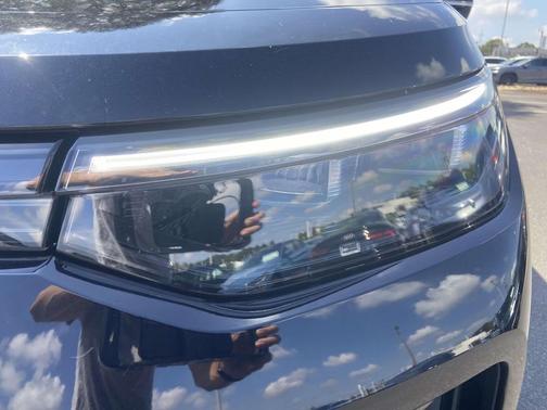 2025 Volkswagen Tiguan 2.0T SE 4MOTION