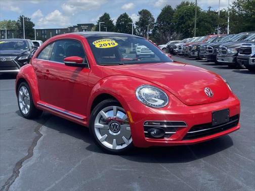 2019 Volkswagen Beetle 2.0T SE