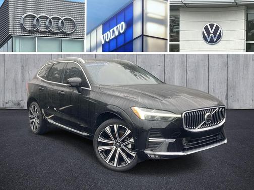 2023 Volvo XC60 B5 Ultimate Bright Theme