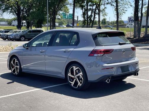 Moonstone Gray 2026 Volkswagen Golf GTI 2.0T SE DSG