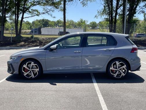 Moonstone Gray 2026 Volkswagen Golf GTI 2.0T SE DSG