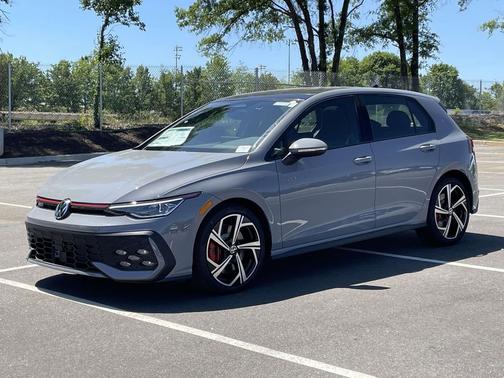 Moonstone Gray 2026 Volkswagen Golf GTI 2.0T SE DSG