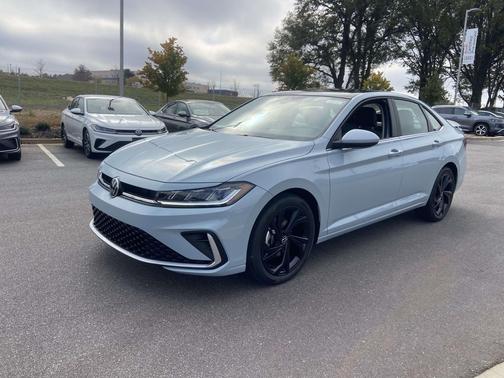 2026 Volkswagen Jetta 1.4T SE