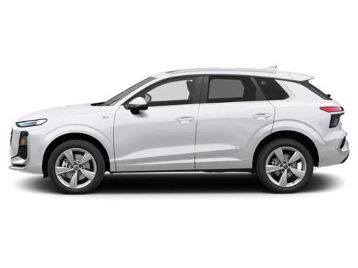 Glacier White Metallic 2026 Audi Q3 TFSI quattro S tronic