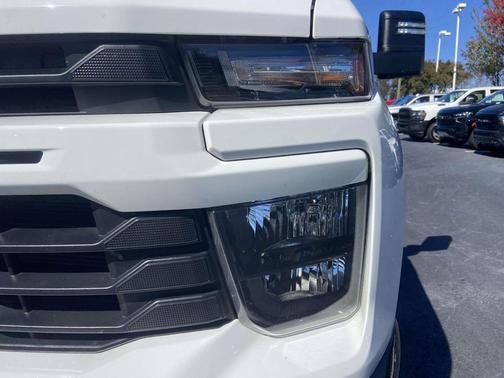 2024 Chevrolet Silverado 2500 Custom