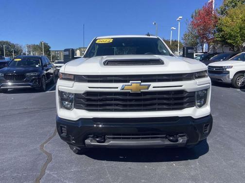 2024 Chevrolet Silverado 2500 Custom