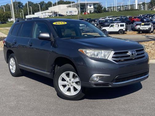 2013 Toyota Highlander SE