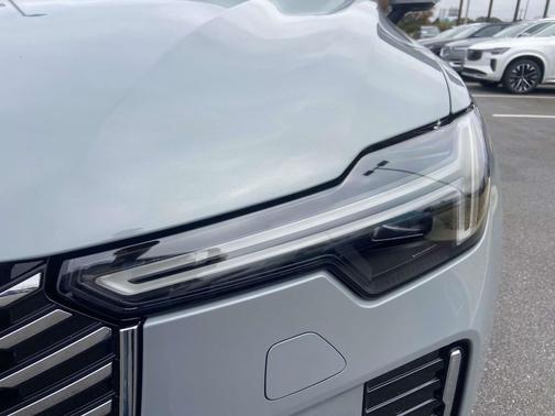 2026 Volvo XC90 B6 Ultra 7-Seater