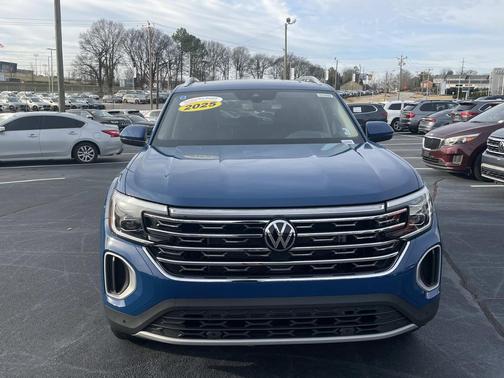 2025 Volkswagen Atlas 2.0T SEL
