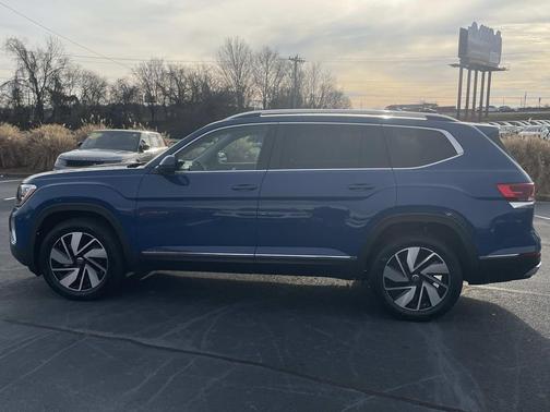 2025 Volkswagen Atlas 2.0T SEL