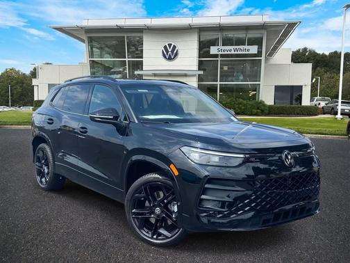 2025 Volkswagen Tiguan 2.0T SE R-Line Black 4MOTION