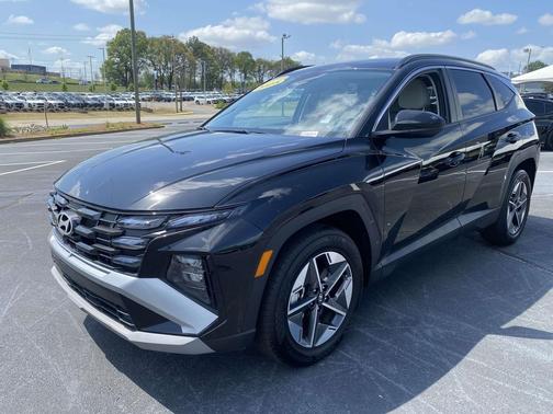 Phantom Black 2025 Hyundai TUCSON SEL