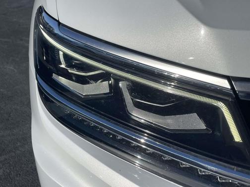 2018 Volkswagen Tiguan 2.0T SEL