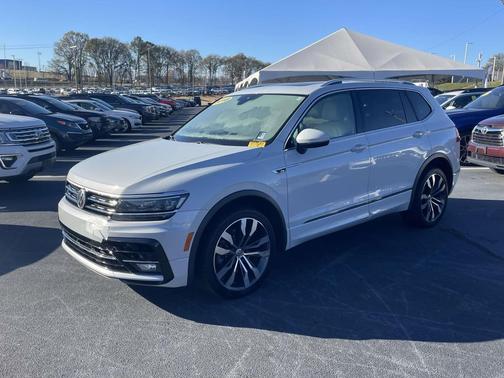 2018 Volkswagen Tiguan 2.0T SEL