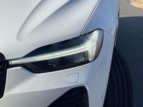 2026 Volvo XC60 Plug-In Hybrid T8 Plus