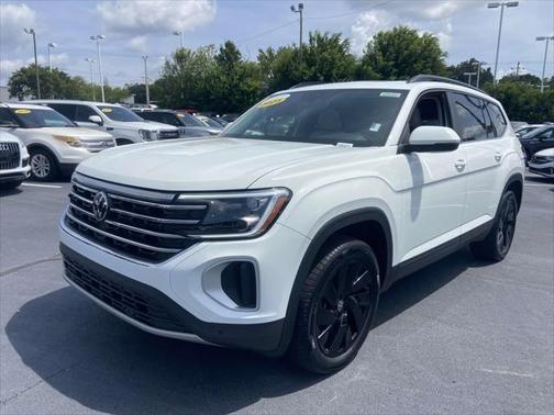 2025 Volkswagen Atlas 2.0T SE w/Technology
